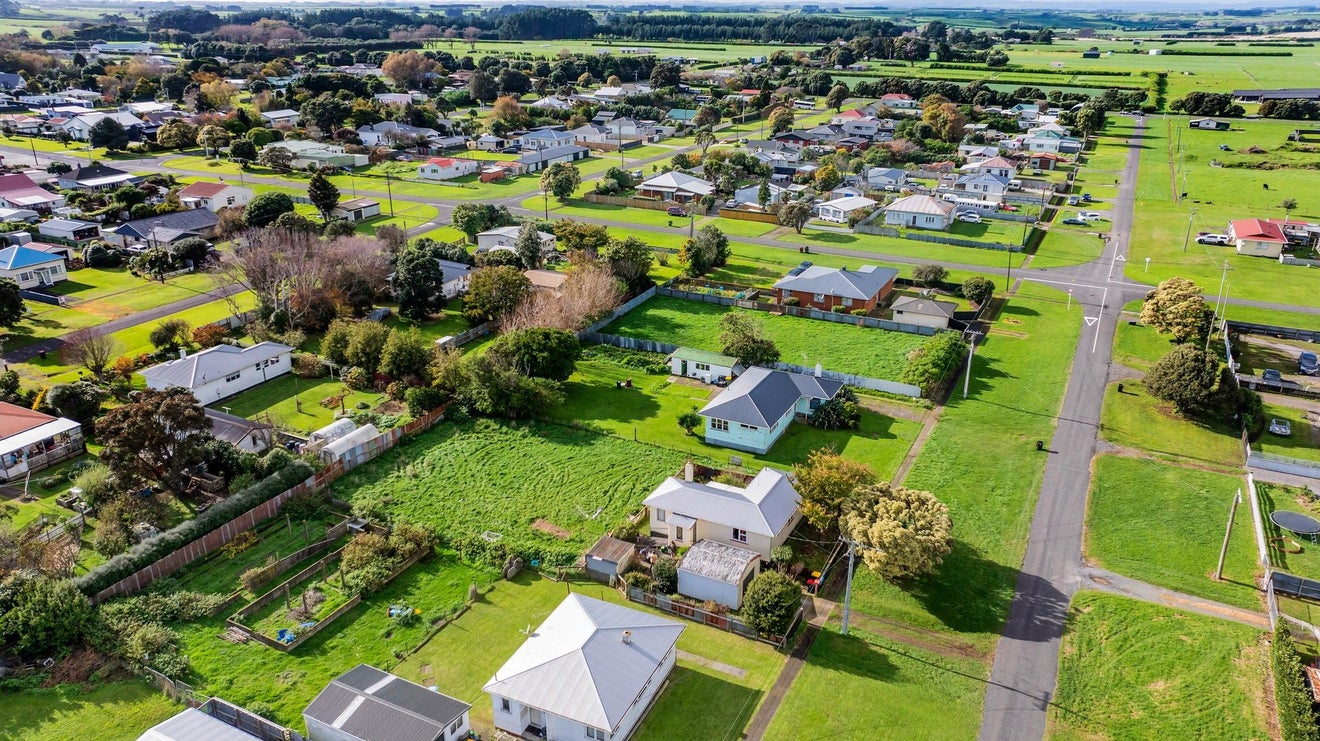 53 Kapuni Street, Manaia, Manaia - Carousel 22