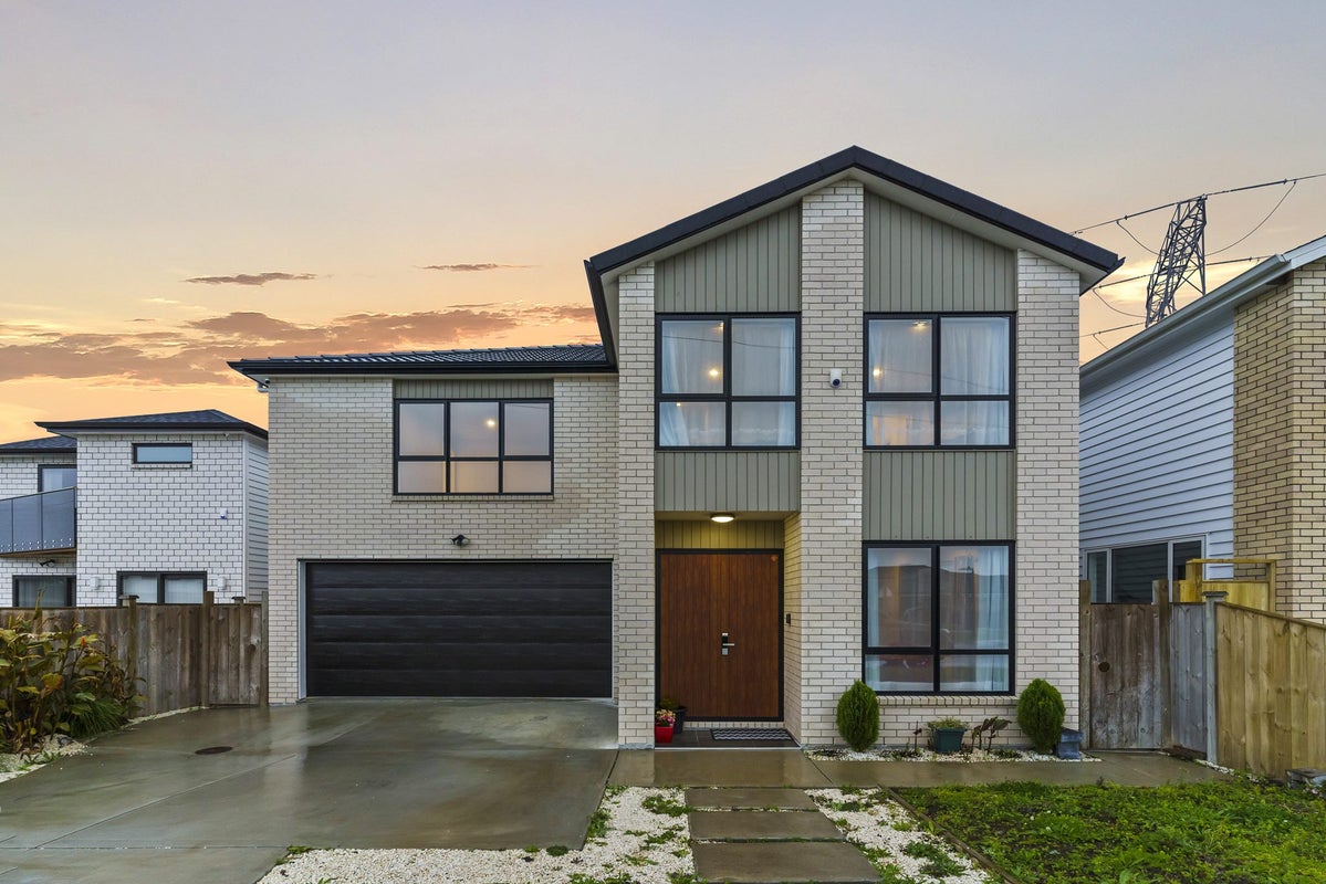 14 Repehina Road, Flat Bush, Auckland - Carousel 2