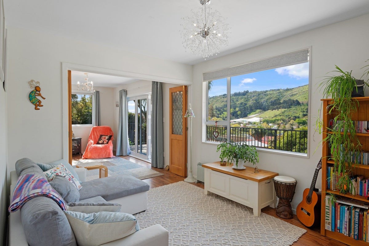 49 Flinders Road, Heathcote Valley, Christchurch - Carousel 2