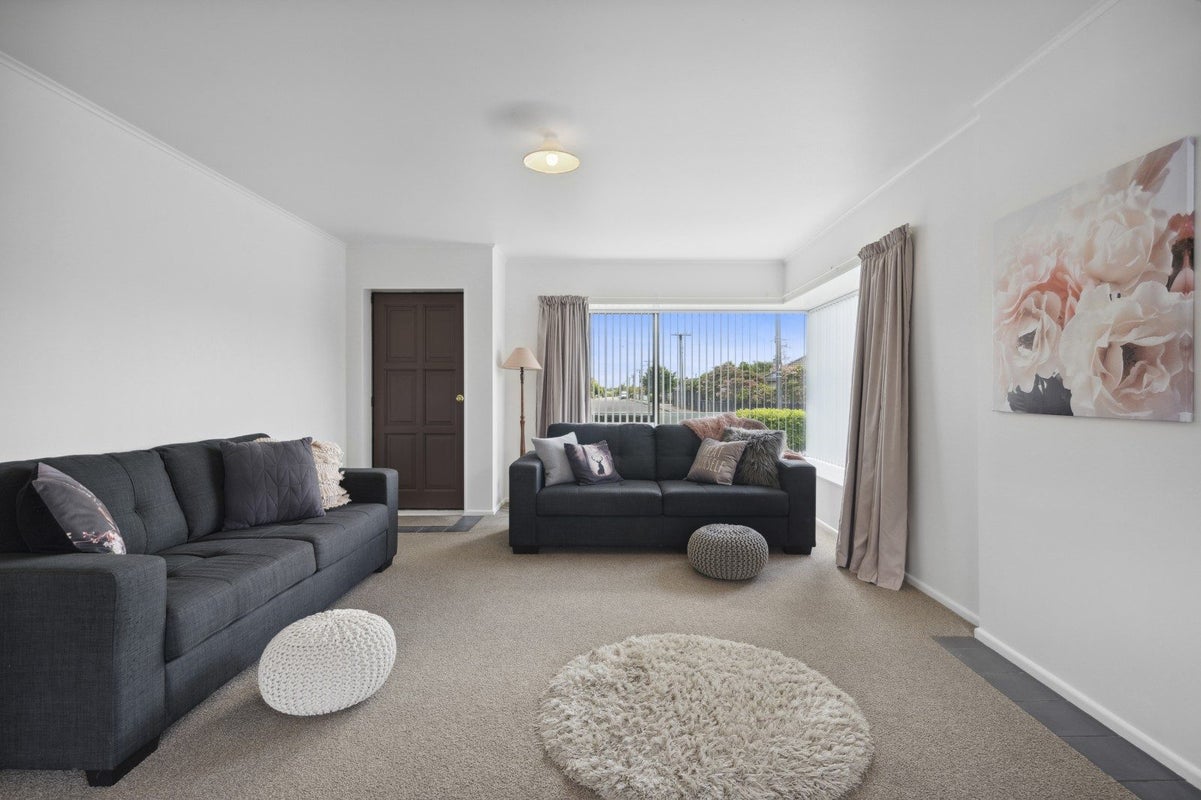 174 Bartholomew Road, Levin, Levin - Carousel 2