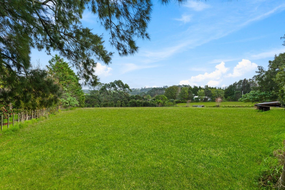 112 Sanders Road, Paremoremo, Auckland - Carousel 2
