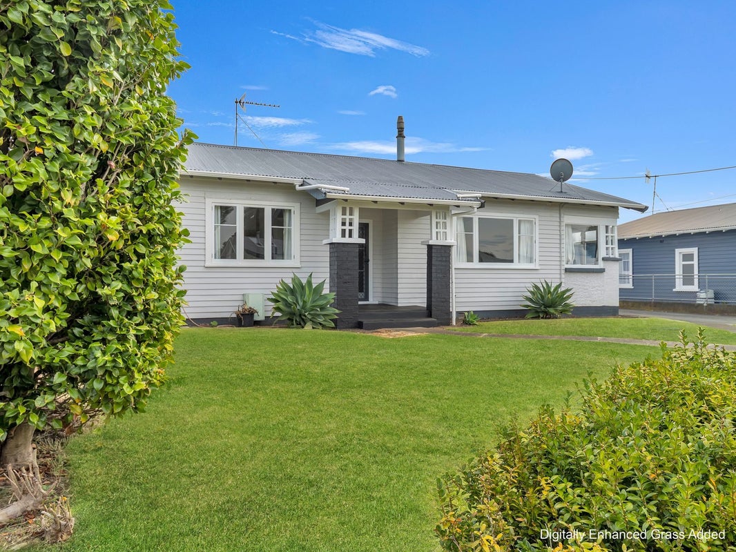 27 Moore Avenue, Tawhero, Whanganui - Carousel 1