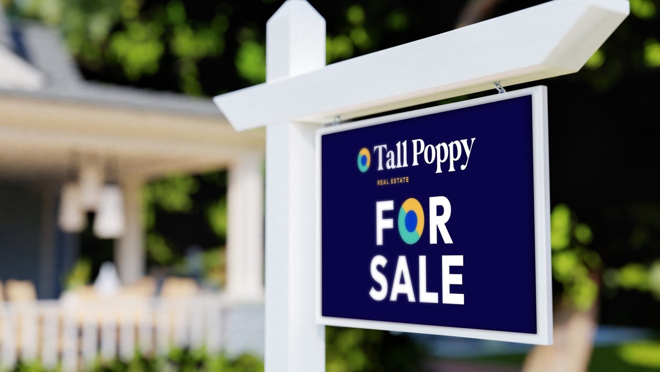 24 Faulke Avenue, Wainuiomata, Lower Hutt - Carousel 1