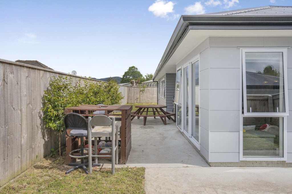 21A Rimutaka Street, Trentham, Upper Hutt - Carousel 18