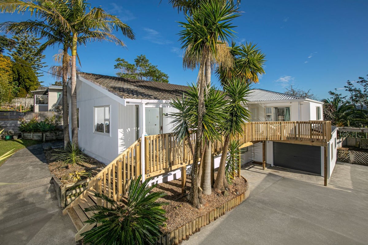 197 Metcalfe Road, Ranui, Auckland - Carousel 42