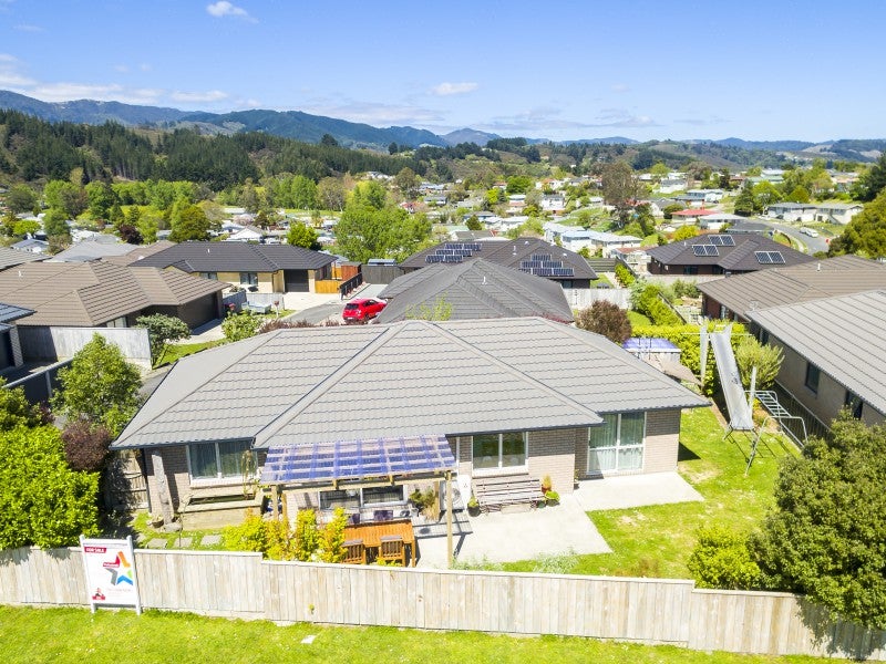 62 Sunstone Crescent, Brown Owl, Upper Hutt - Carousel 26