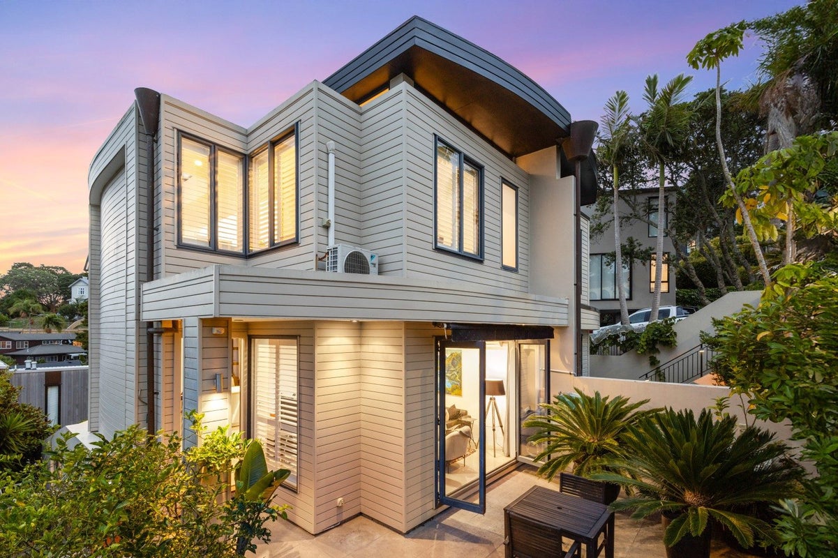 9B Brighton Road, Parnell, Auckland - Carousel 1