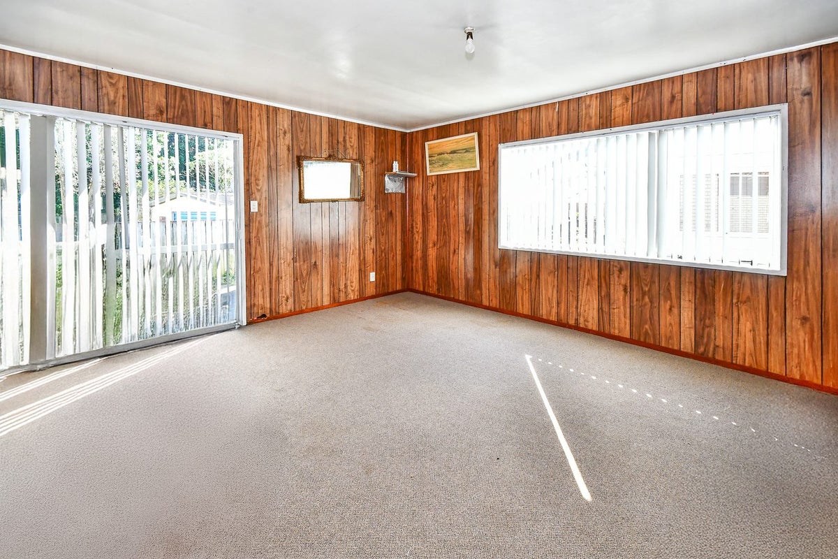 657 Massey Road, Mangere, Manukau City, Auckland - Carousel 2