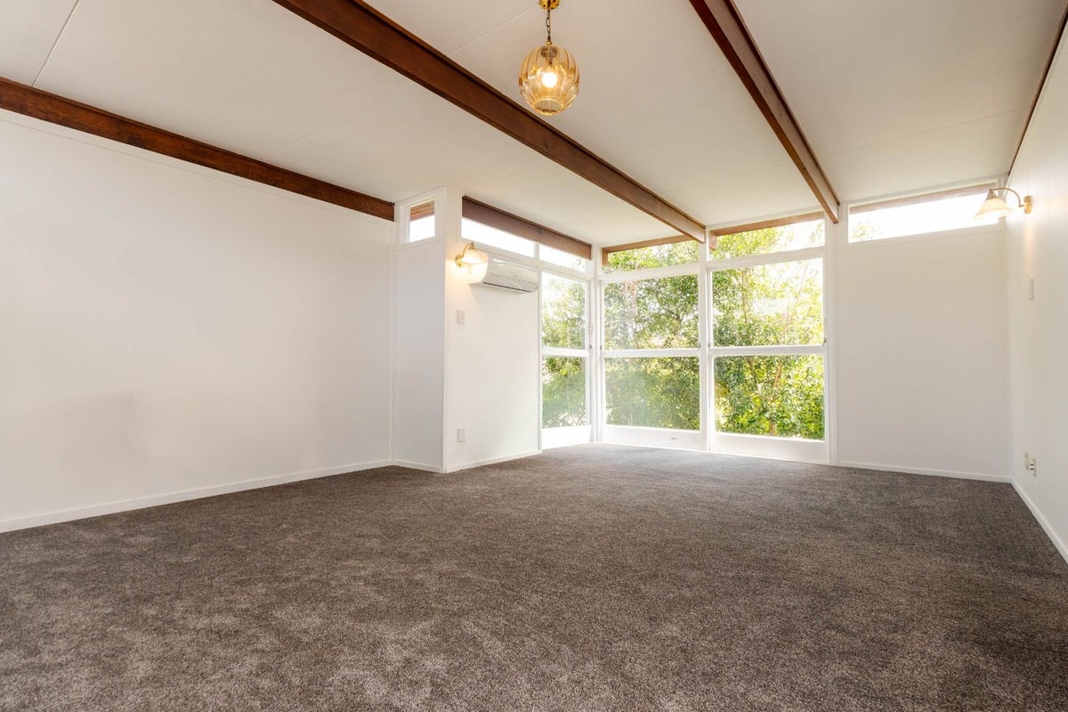 12A Matata Street, Blockhouse Bay, Auckland City, Auckland - Carousel 2