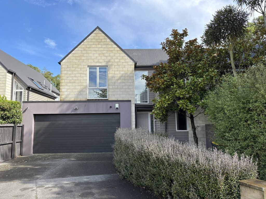 5 Pavilion Crescent, Hillmorton, Christchurch - Carousel 1