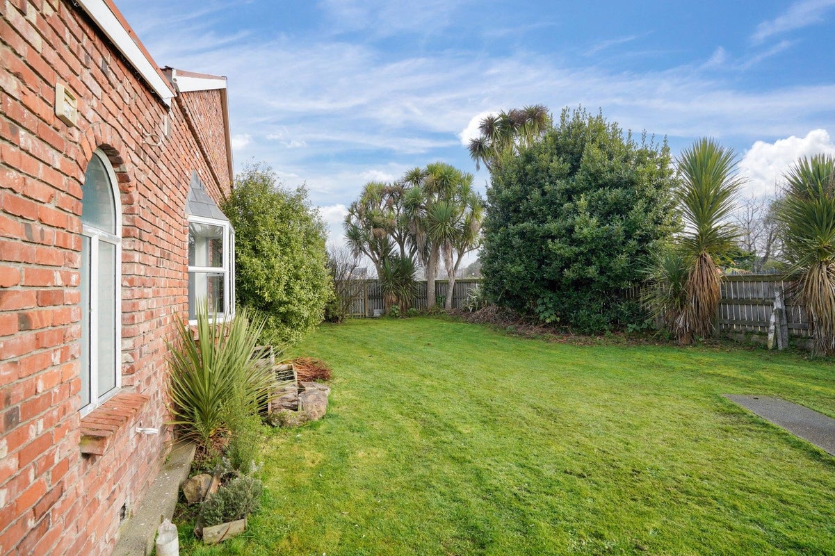 3 Catherine Street, Windsor, Invercargill - Carousel 17