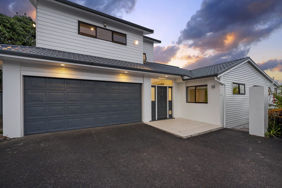 42 Nigel Road, Browns Bay, Auckland - Carousel 2