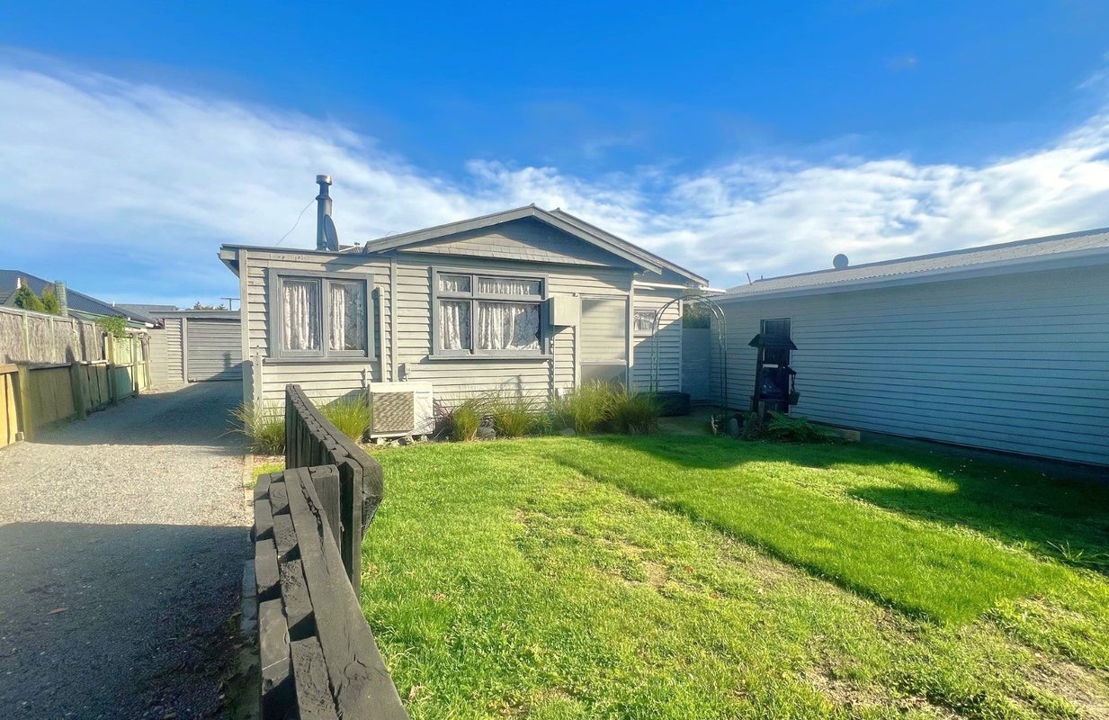 5 Lyall Terrace, Temuka - Carousel 1