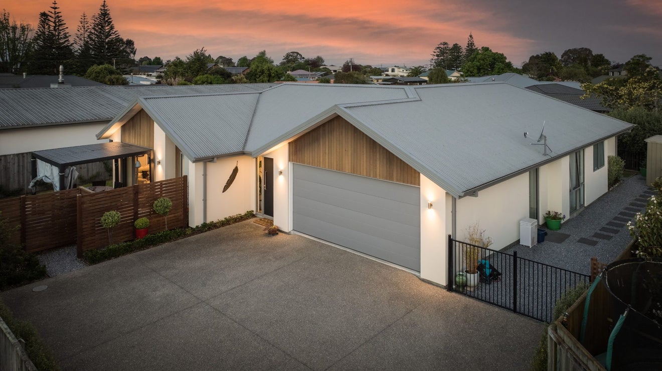 3 Puketutu Grove, Motueka, Motueka - Carousel 1