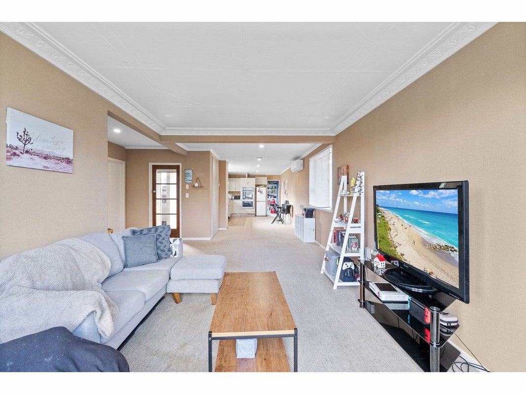 9 Rowan Street, Hargest, Invercargill - Carousel 2