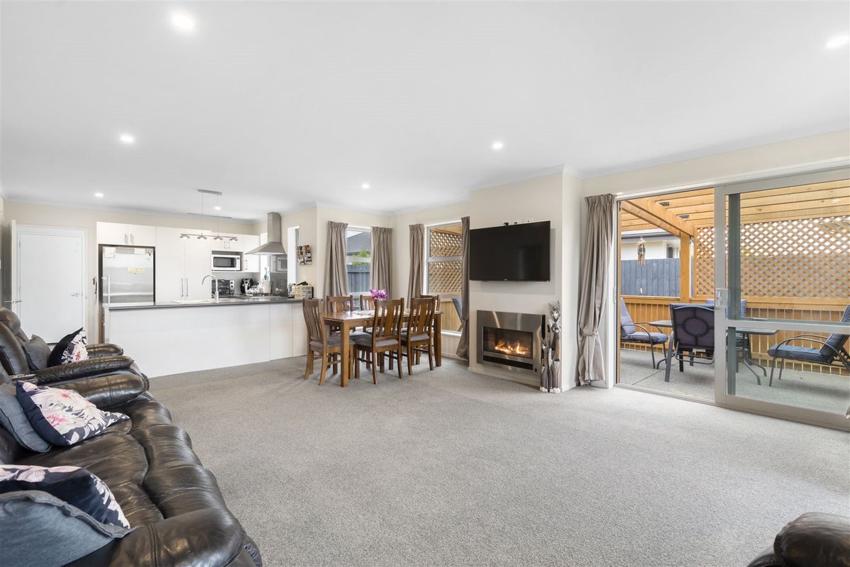 86 Te Rito Street, Marshland, Christchurch - Carousel 1