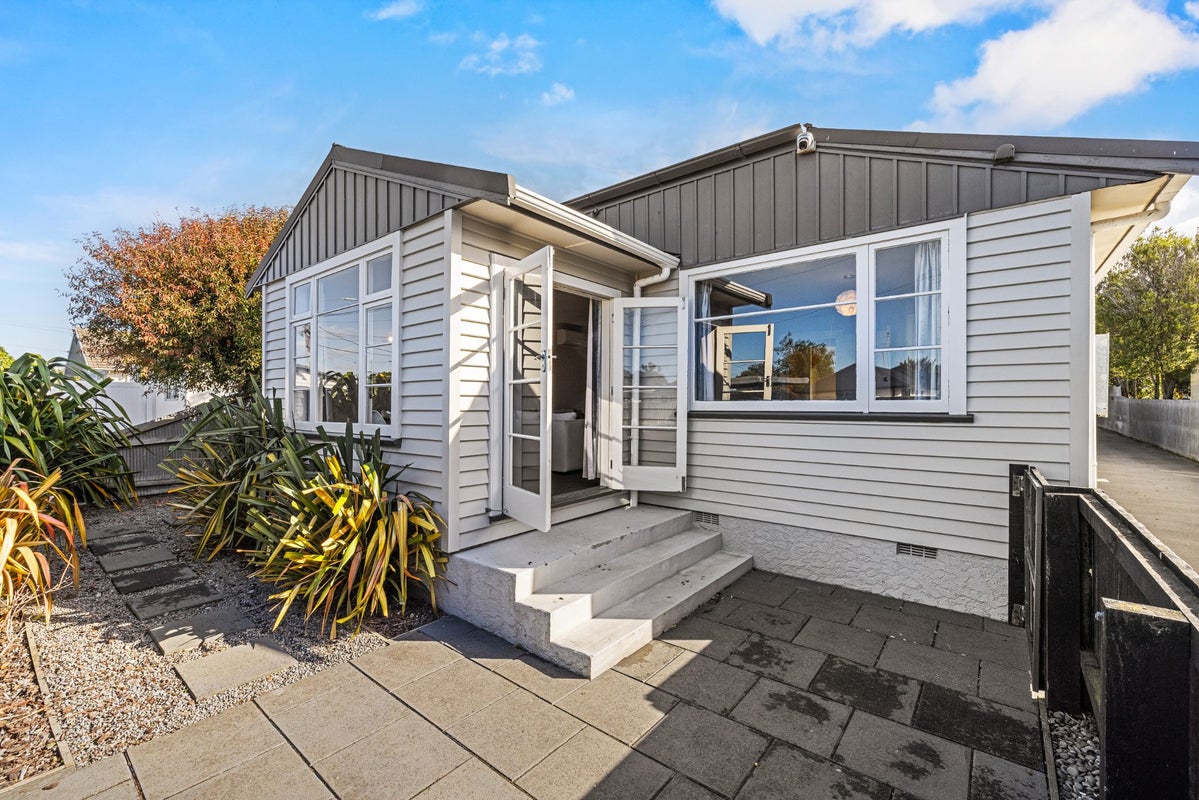 1/233 Bower Avenue, North New Brighton, Christchurch - Carousel 1