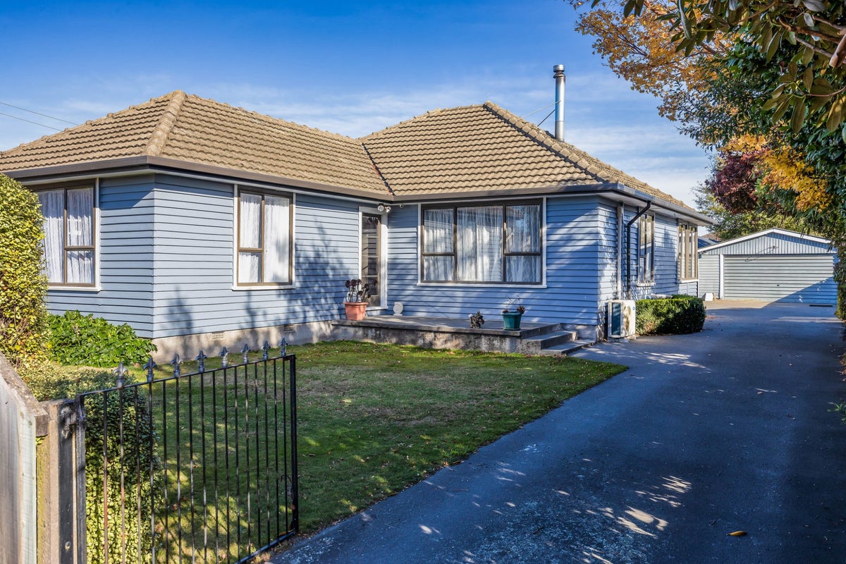 135 Buchanans Road, Hei Hei, Christchurch - Carousel 1