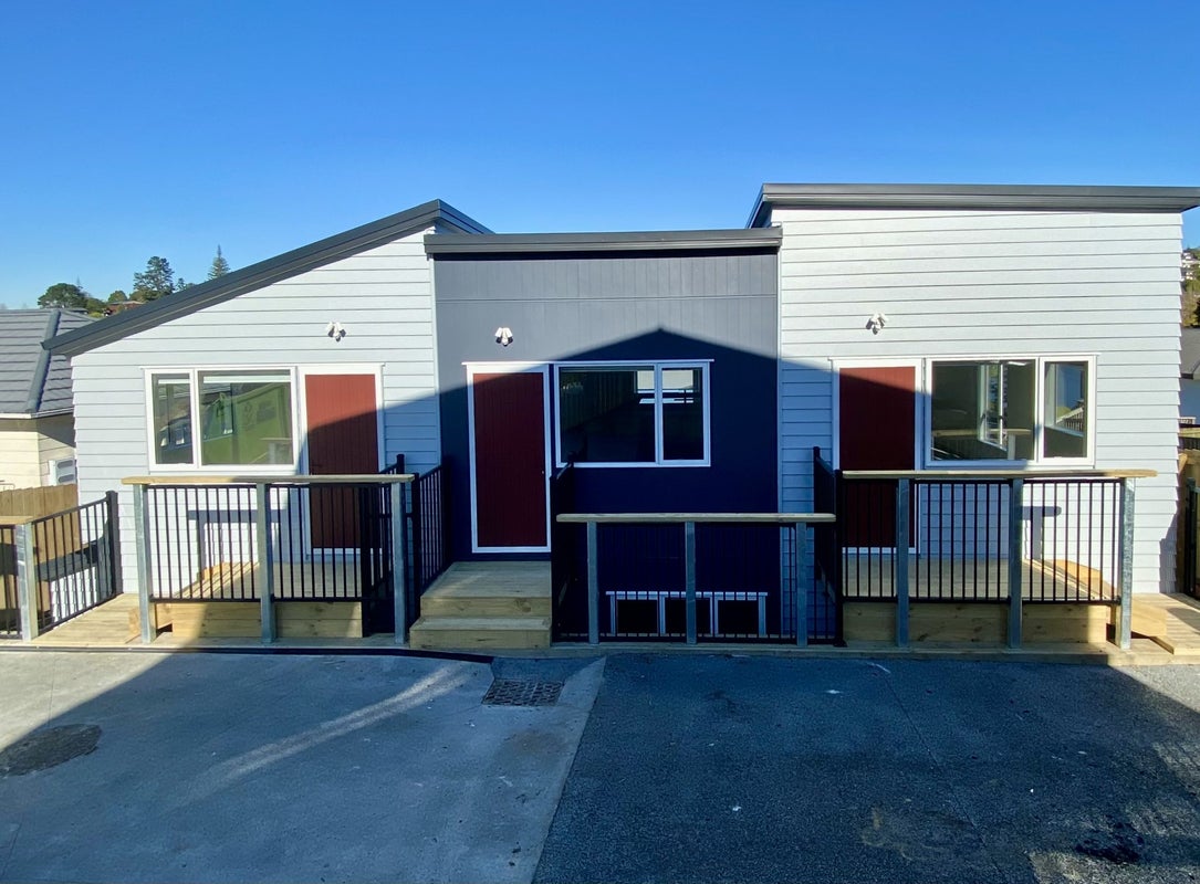 95C Athena Drive, Totara Vale, Auckland - Carousel 2