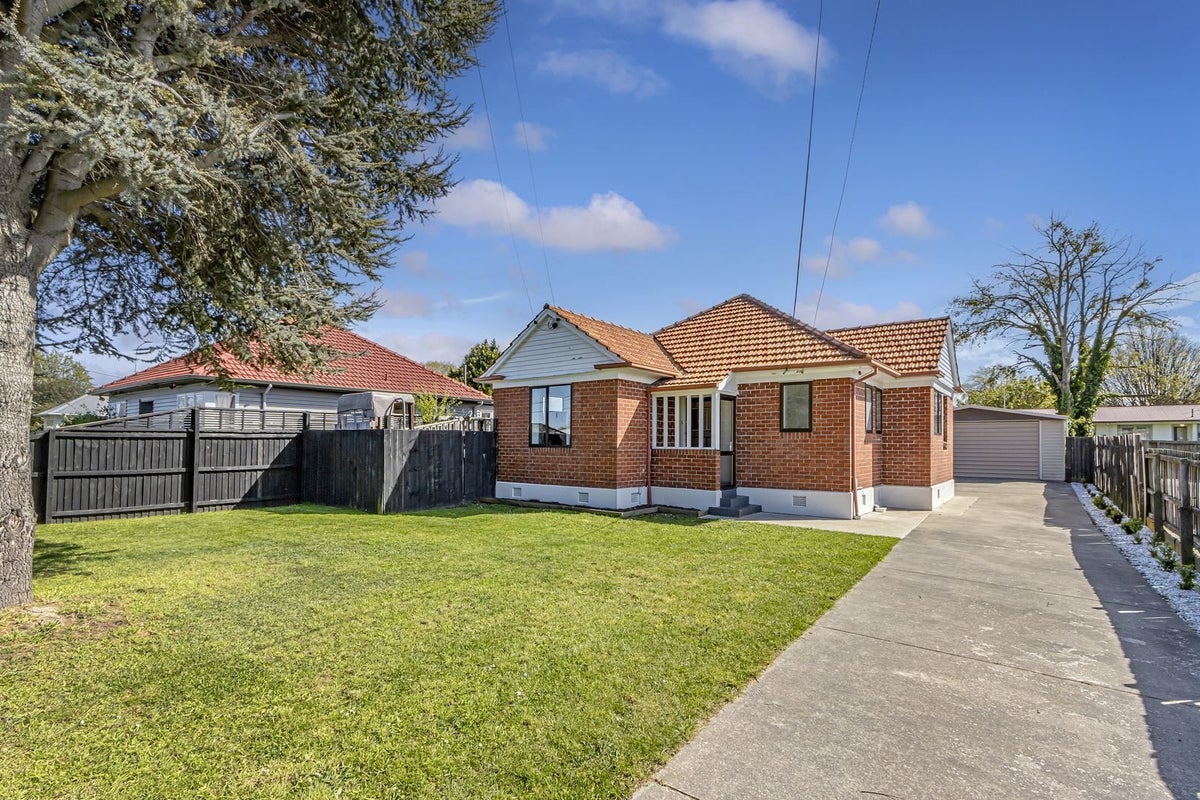21 Torlesse Street, Avonside, Christchurch - Carousel 1