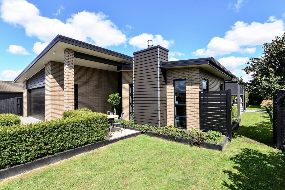 379 Borman Road, Flagstaff, Hamilton - Carousel 1