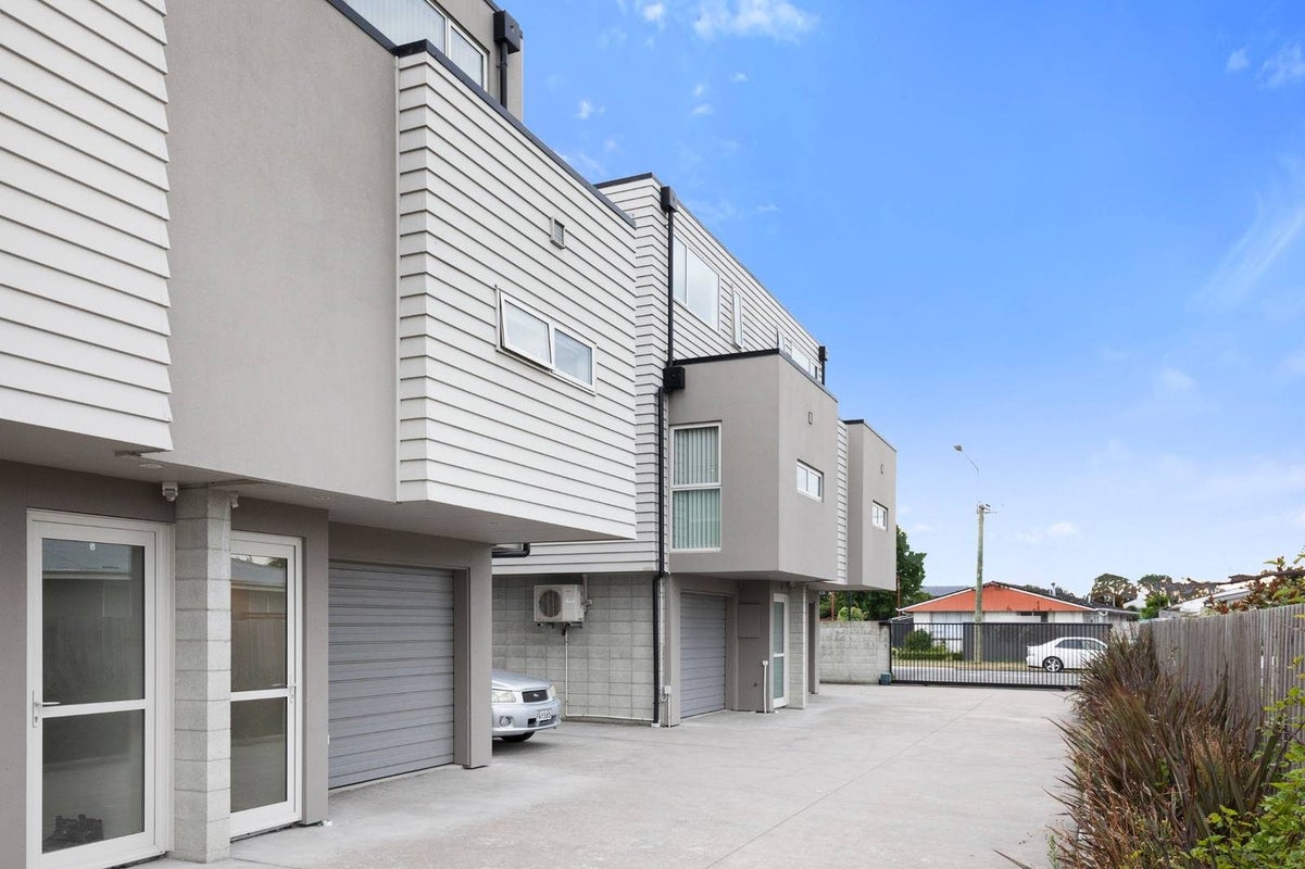 3/408 Worcester Street, Linwood, Christchurch - Carousel 13