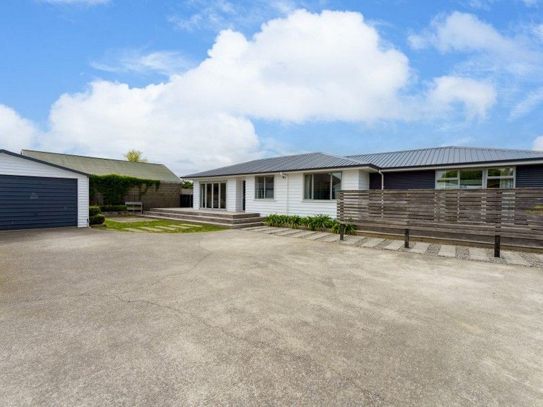 100A Sparks Road, Hoon Hay, Christchurch - Carousel 1