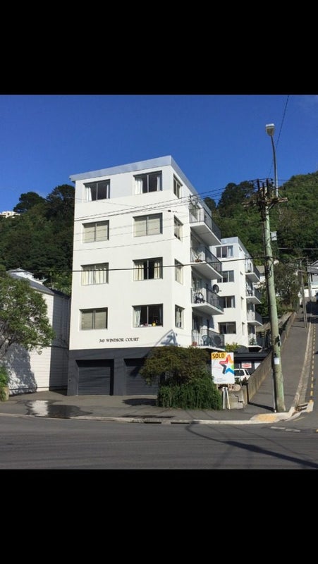 7/340 Tinakori Road, Thorndon, Wellington - Carousel 1