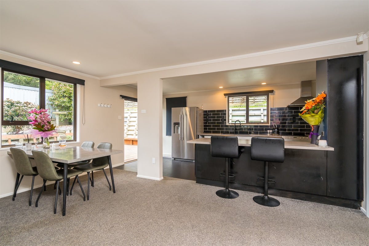 8 Greenhithe Street, Waihola - Carousel 2
