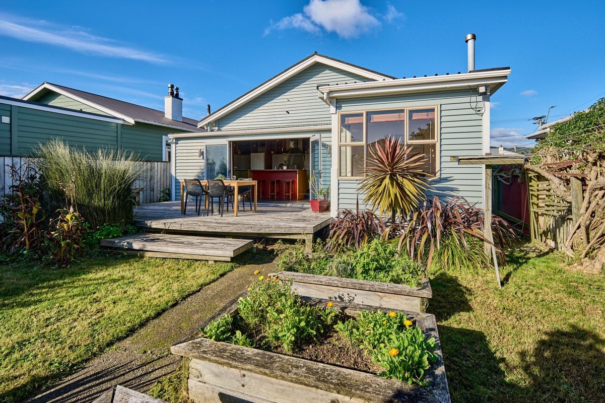 3 Jessie Street, Petone, Lower Hutt - Carousel 18