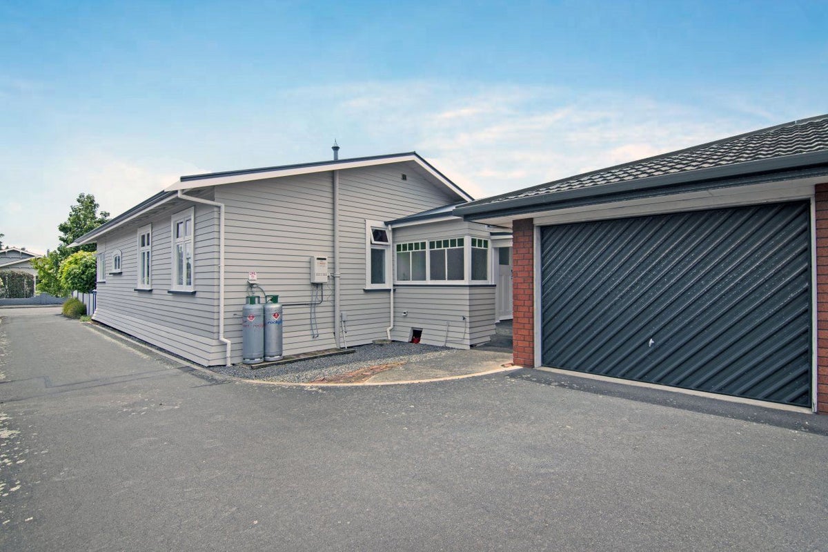 22 Cambria Street, The Wood, Nelson - Carousel 15