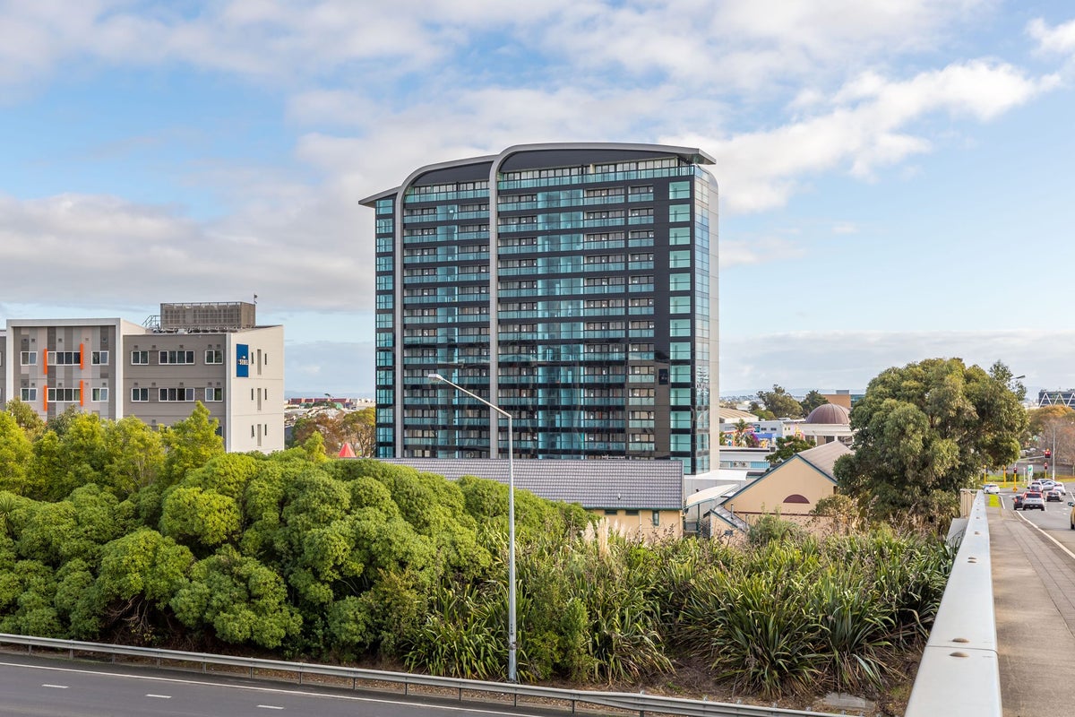 403/8 Lakewood Court, Manukau, Auckland - Carousel 17