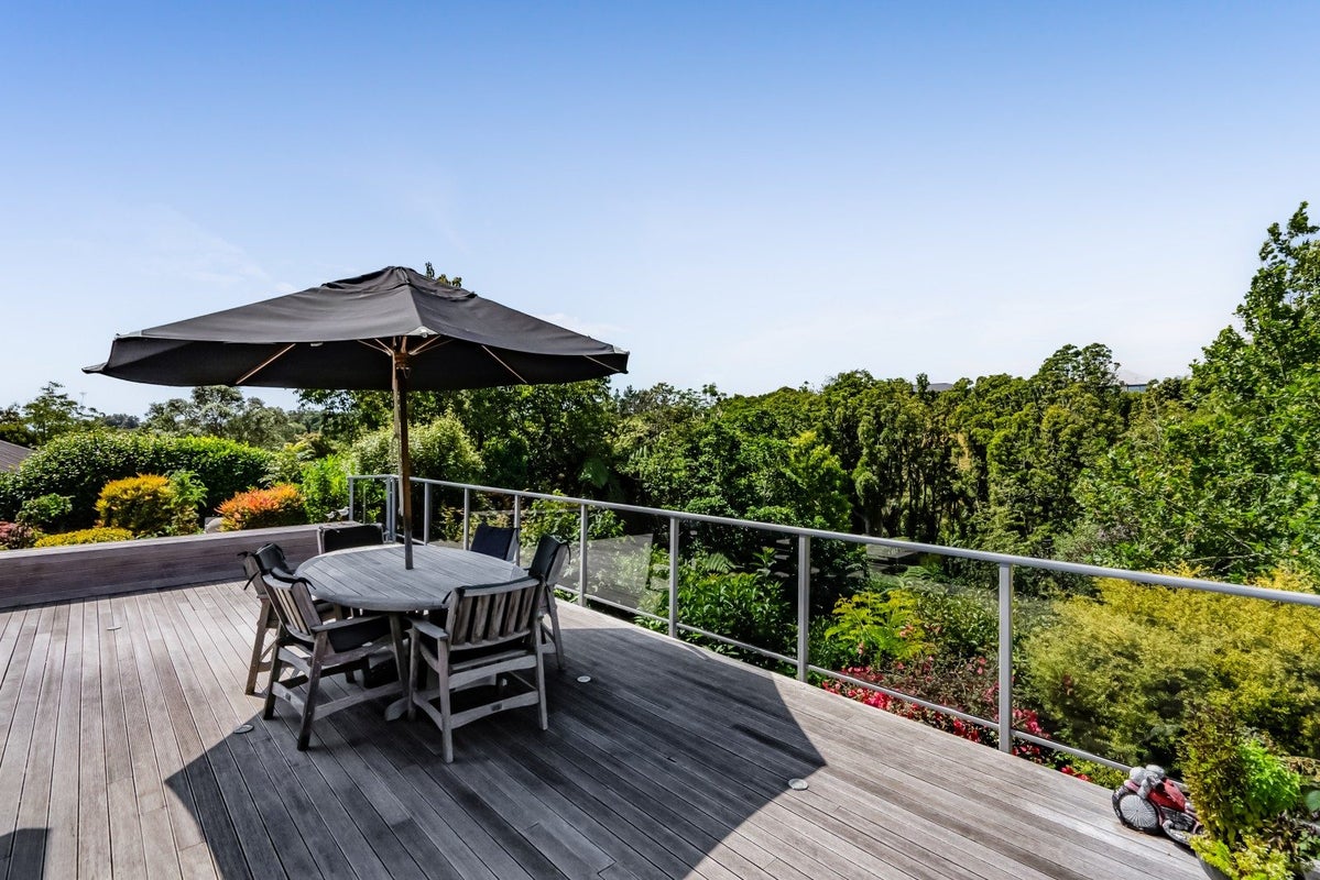 50D Karina Road, Merrilands, New Plymouth - Carousel 1