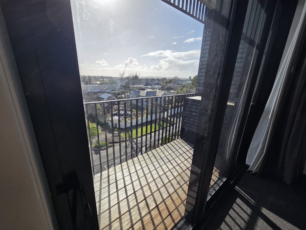301/845 New North Road, Mount Albert, Auckland - Carousel 5