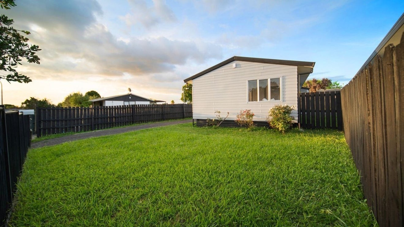 12 Maida Vale, Manurewa, Auckland - Carousel 1
