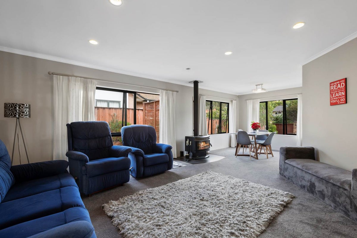 45 Caversham Drive, Torbay, Auckland - Carousel 2