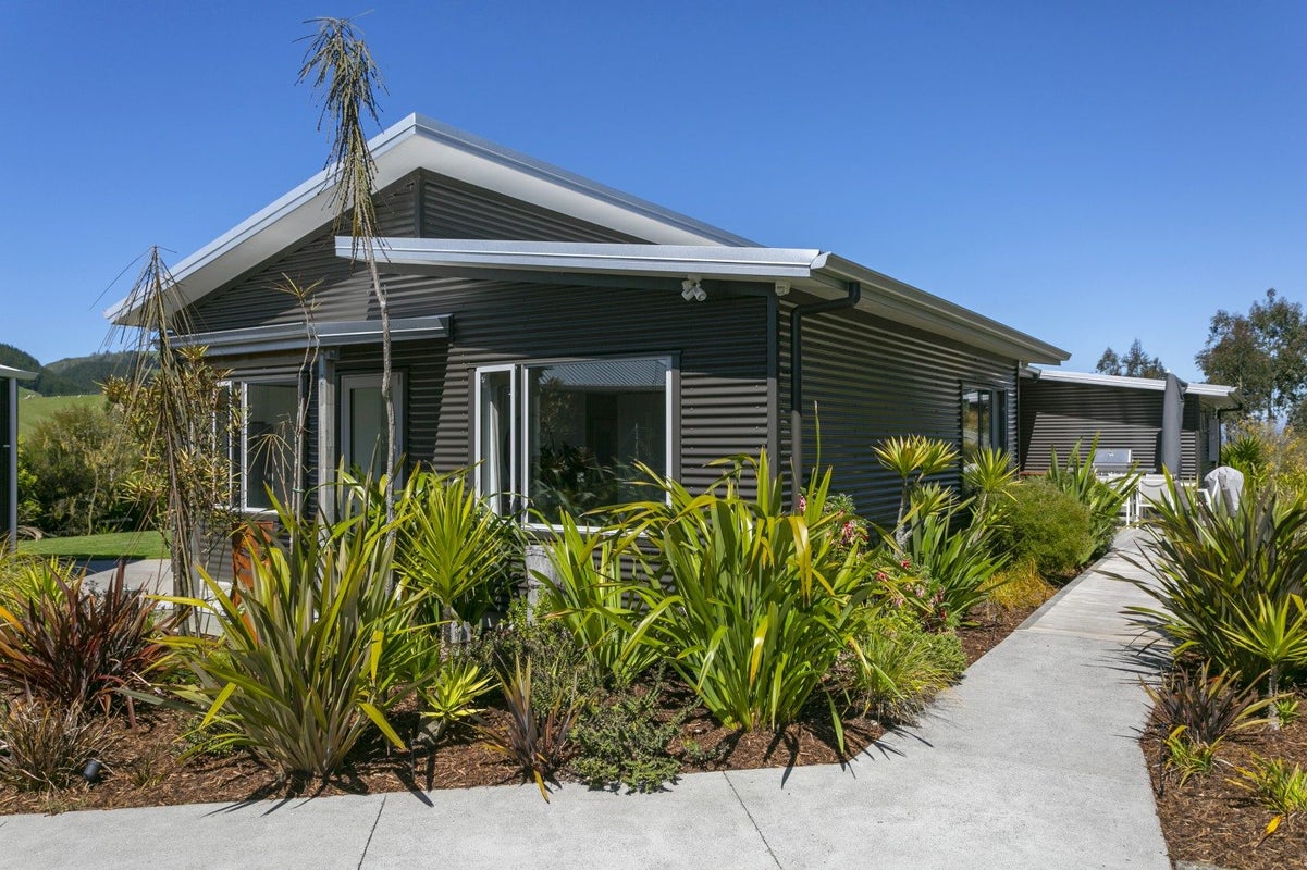 550 Whangamata Road, Kinloch, Taupo - Carousel 2
