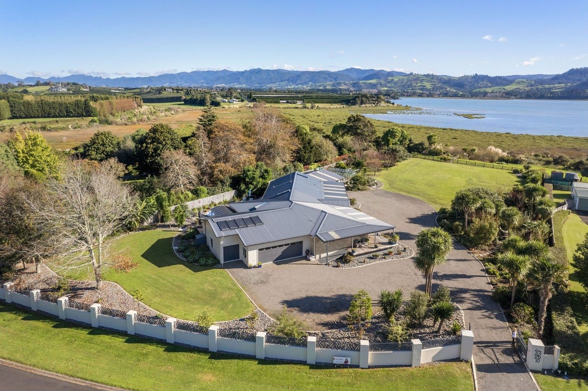 365 Tuapiro Road, Tahawai, Katikati - Carousel 1
