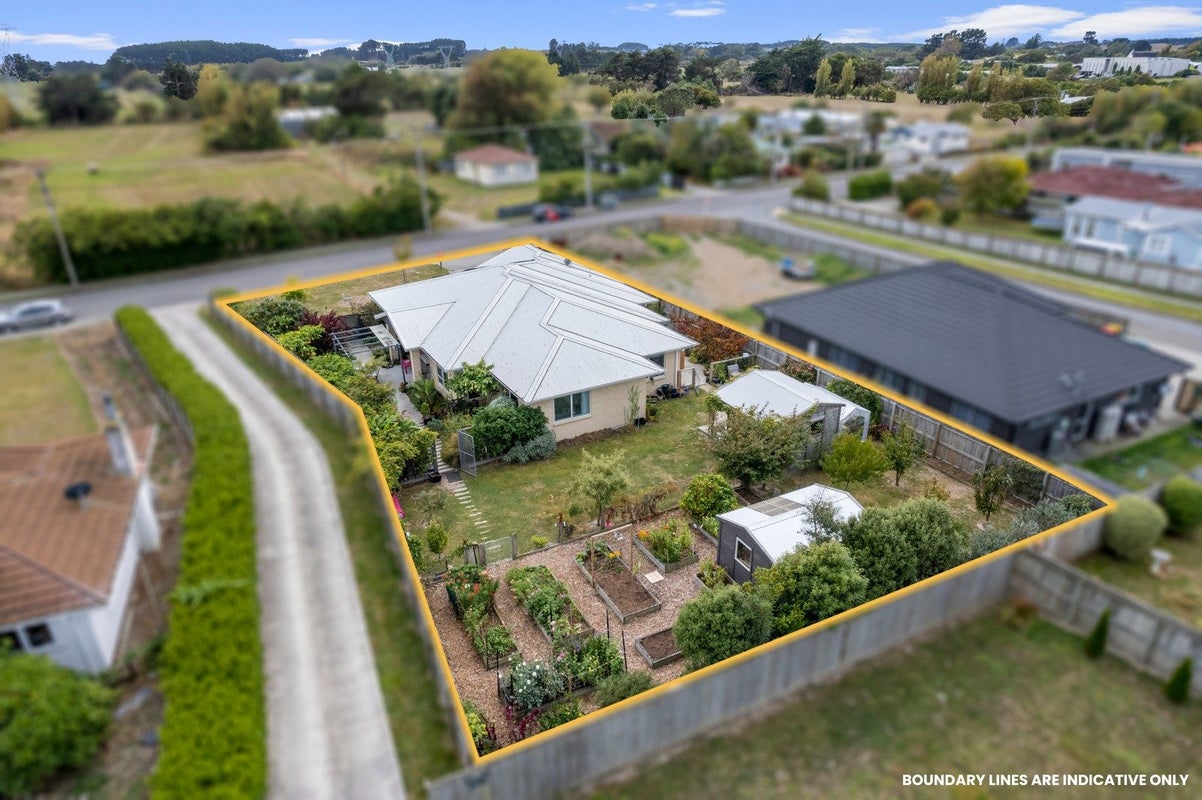 197 Rangiuru RD, Otaki Beach - Carousel 1