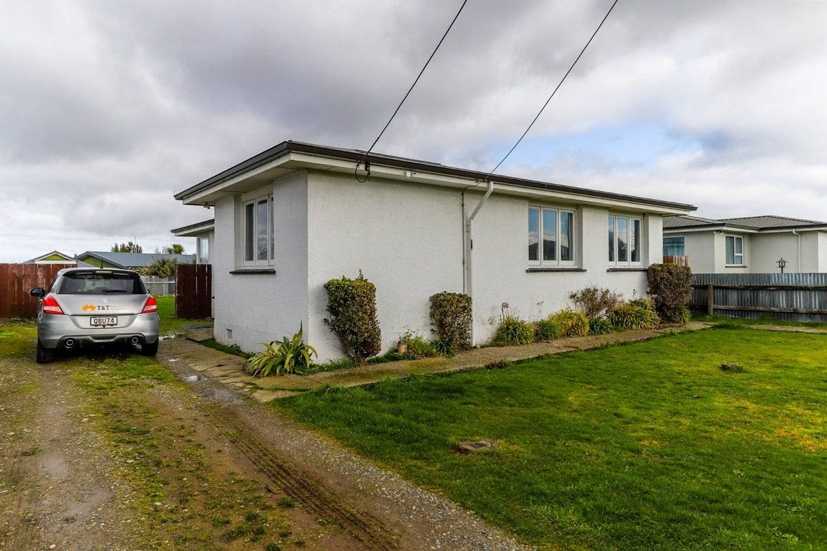 83 Oreti Street, Kingswell, Invercargill - Carousel 1