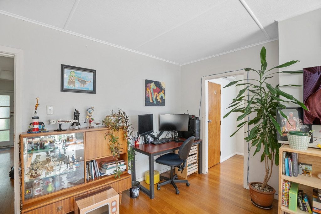 65 Te Pene Avenue, Titahi Bay, Porirua - Carousel 2