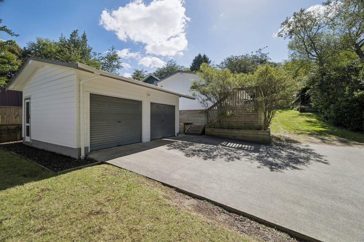 65 Gordon Road, Western Heights, Rotorua - Carousel 2