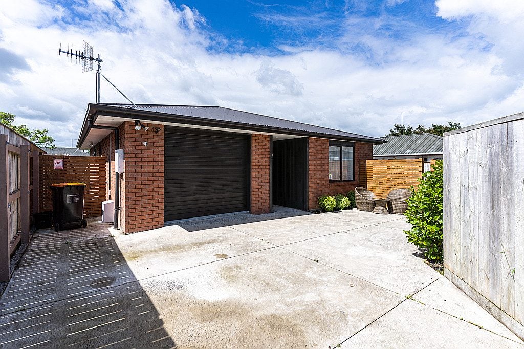 20A Aberdeen Avenue, Takaro, Palmerston North - Carousel 1