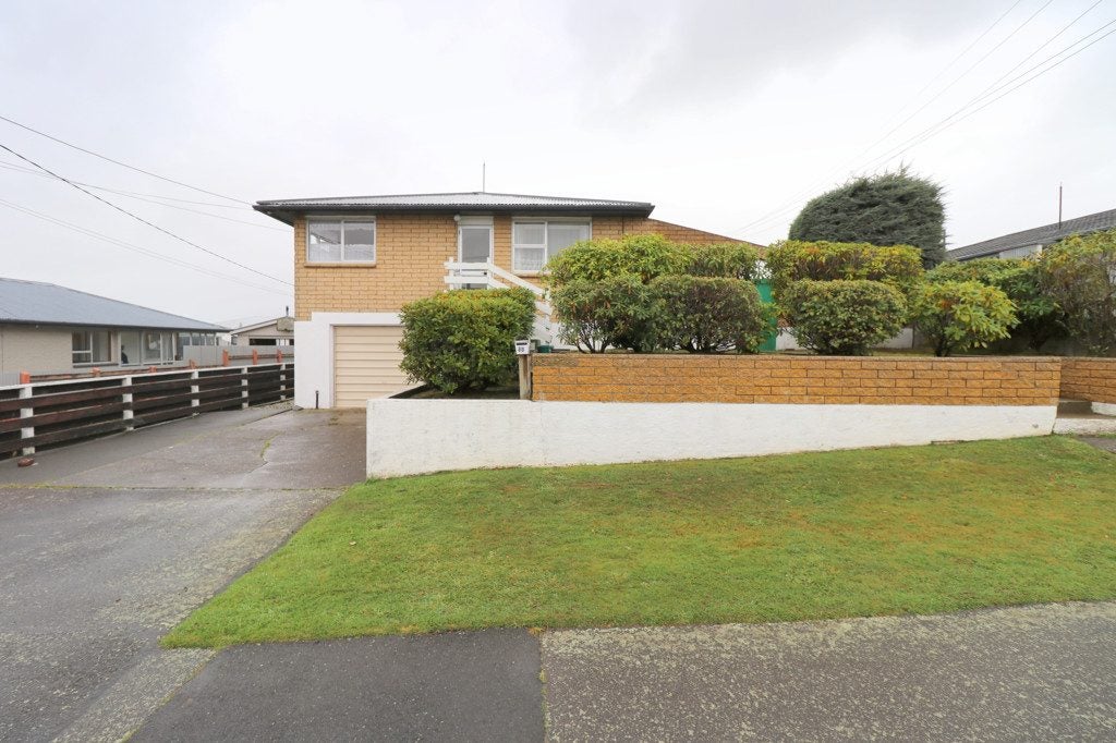80 Paterson Street, Grasmere, Invercargill - Carousel 1