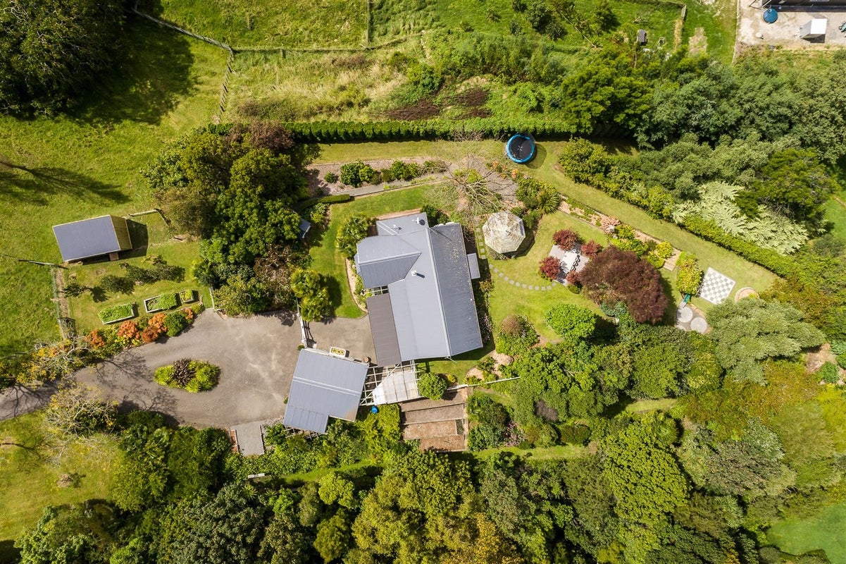 58 Nilgiri Road, Poraiti, Napier - Carousel 19