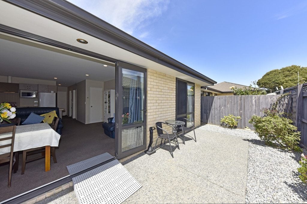 5/19 Tower Street, Hornby, Christchurch - Carousel 2