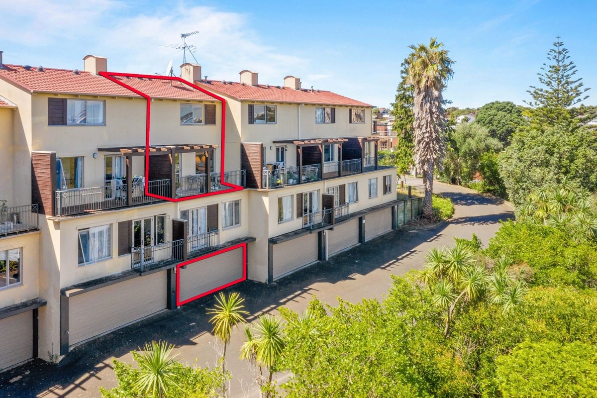 8/45 Byron Avenue, Takapuna, Auckland - Carousel 12