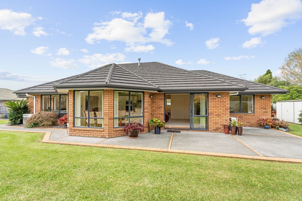 18 Chatsfield Place, Kamo, Whangarei - Carousel 2