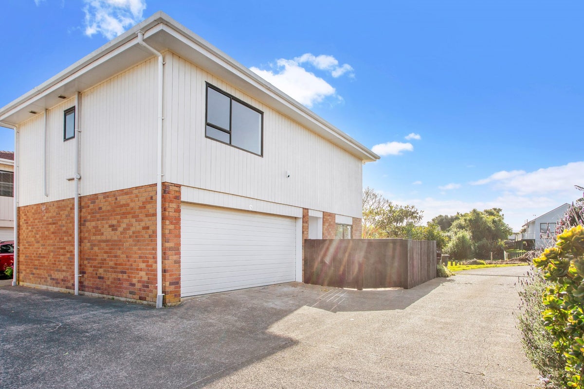 144A Canal Road, Avondale, Auckland - Carousel 2