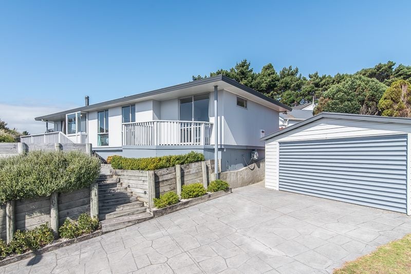 5 Maracas Crescent, Grenada Village, Wellington - Carousel 1